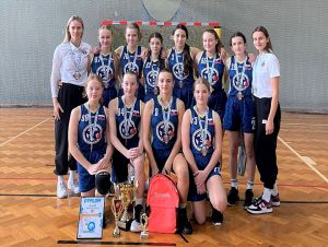 Mladé trnavské basketbalistky priniesli z Poľska medailové umiestnenia