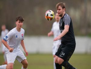 Futbal, 9. liga: Vrbové B zdolalo Vlčkovce, na postup už potrebuje iba bod
