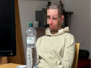 Chytili ho! Vyšetrovateľ obvinil muža, ktorý vykradol prenajatý byt na Cukrovej