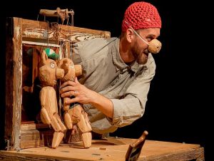 Tri šikovné prasiatka v Malom Berlíne ukážu, ako prekabátiť hladného vlka