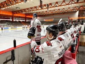Trnavskí hokejisti vstúpia do baráže so Senicou, začínajú na domácom ľade