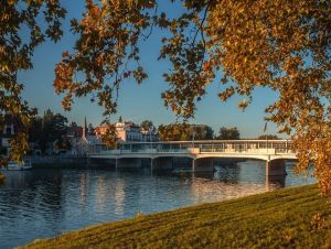 Plavbu pod Kolonádovým mostom zakázali pre jeho kritický technický stav