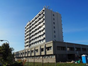 Budova polície na Kollárovej ulici je po rekonštrukcii zvonku ako nová