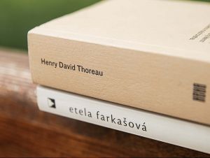 Koľko nám ešte zostáva? Malý Berlín pozýva na literárny večer o čase