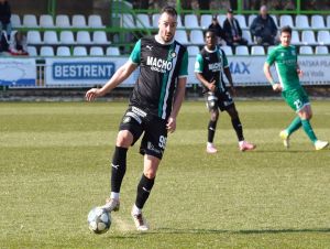 Futbal, 2. liga: Malženice remizovali s béčkom Slovana, Banská Bystrica postúpila