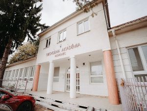 Budova bývalej Obchodnej akadémie v Hlohovci dostane nové využitie