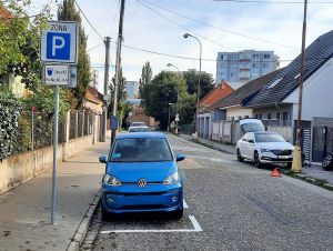 Platené parkovanie v Trnave rozšírili aj na Koniarekovu a Palárikovu ulicu
