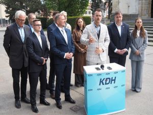 Hlohovec má ďalšieho kandidáta na primátora, KDH posiela do volieb Ľubomíra Petreka