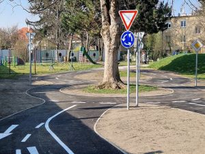 V Piešťanoch otvorili dopravné ihrisko pre deti z materských škôl