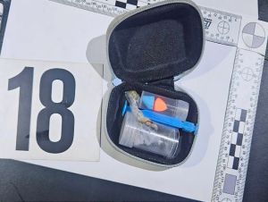 Polícia stopla ženám biznis s drogami, kriminálka zadržala päť osôb