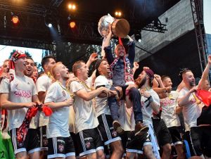 Spartakovci, ktorí získali v roku 2018 titul, sa stretnú v Trnave