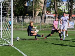Futbal, 4. liga: Boleráz sa posunul do čela, Piešťany berú bod z Kanianky