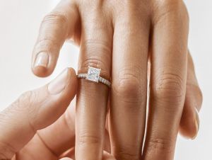 Ako vybrať zásnubný prsteň? Poradíme vám, ako na to