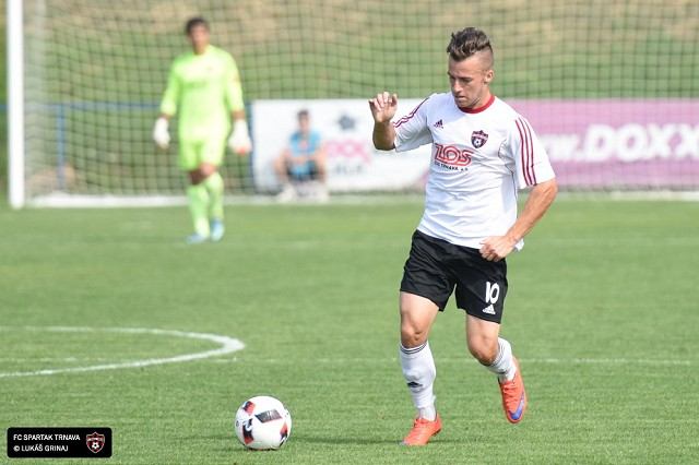 Futbal, 2. a 3. liga: Juniori Spartaka prehrali v derby s béčkom Slovana |  TRNAVSKÝ HLAS