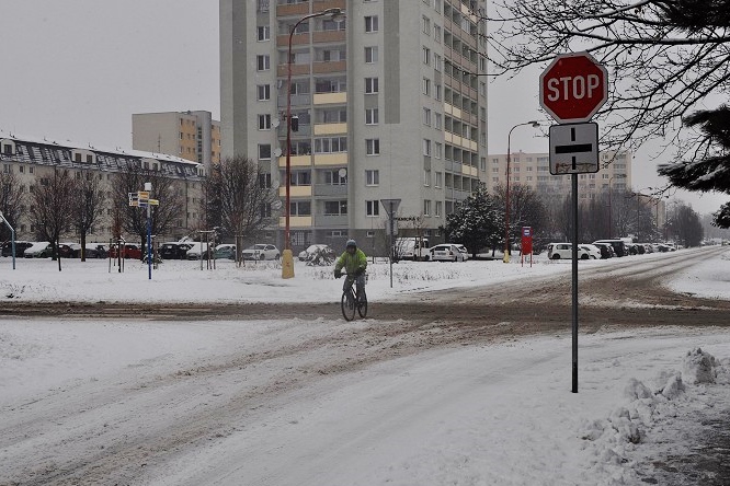 O odhŕňanie snehu v časti Trnavy nemal nikto záujem, obstarávanie zrušili |  TRNAVSKÝ HLAS