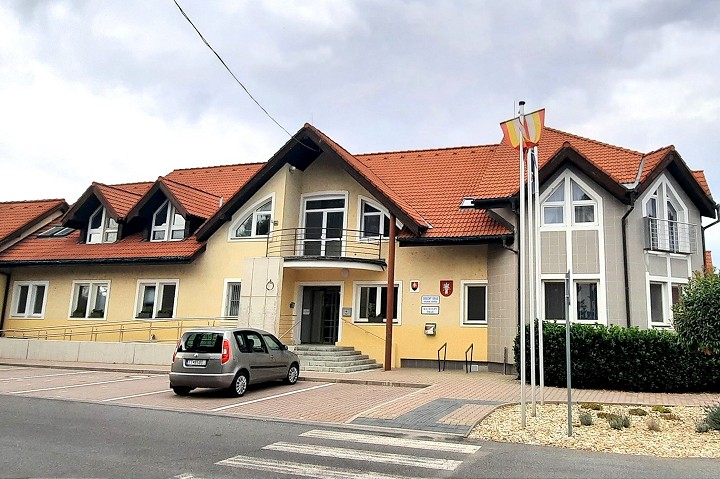 Kto chce byť starostom v okrese Trnava? Zoznam kandidátov od Bieleho Kostola po Zvončín