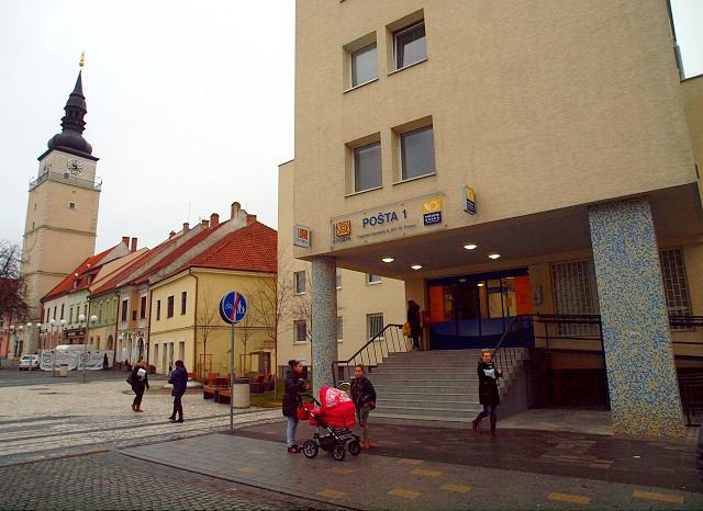 Hlavná pošta v Trnave ukončila rozsiahlu rekonštrukciu | TRNAVSKÝ HLAS