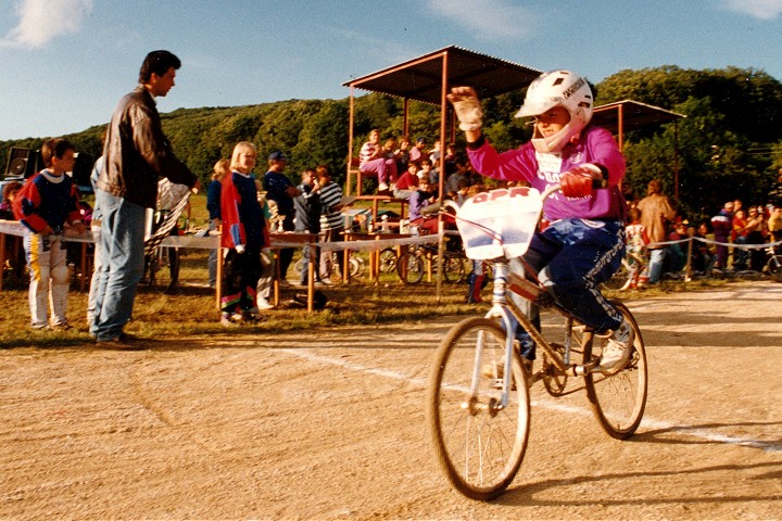 Kráľovná bikrosových tratí Miška Škrabáková zomrela pred 30 rokmi
