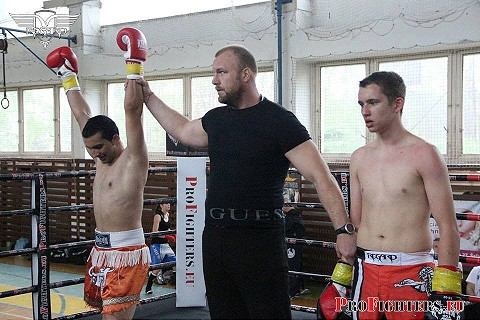 Thaiboxer Polakovič vyhral v Banskej Bystrici dve váhové kategórie |  TRNAVSKÝ HLAS