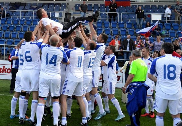 Dokázali to! Slovenskí starostovia sú majstri Európy vo futbale | TRNAVSKÝ  HLAS
