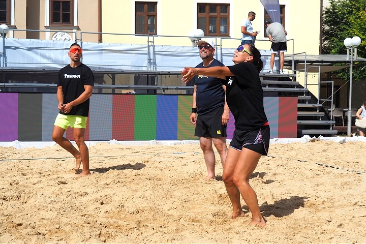 Kam cez víkend? Budú vatry k SNP, volejbal, rozlúčky s letom aj varenie gulášov