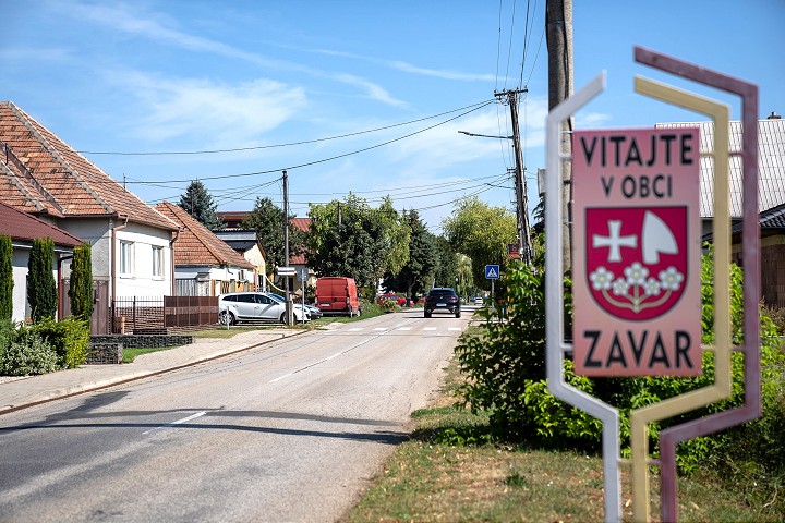 V Zavare začnú s opravou cesty, dočasne bude prejazdná v jednom pruhu