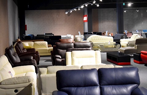 Štýlové sedačky a stoly? Trnavské El Gaučo ponúka stovky luxusných modelov  | TRNAVSKÝ HLAS