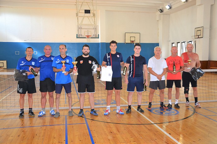 Nohejbalový turnaj neregistrovaných hráčov v Trnave vyhral Červený Hrádok |  TRNAVSKÝ HLAS